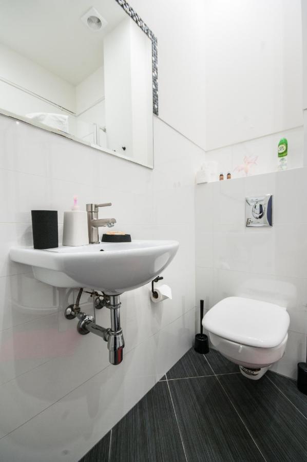 Elegant Apartment Old Town Market Warsawa Bagian luar foto